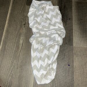 Comfy Cubs Swaddle Cotton Blanket Large 14-18 Lbs Gray Unisex